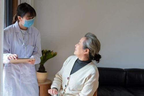 84歲老太被保姆虐打不斷求饒 我們到底該如何養(yǎng)老？家政亂象何時(shí)休？